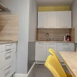 #d6 Hello Sunshine T3 Sleeps 6 Caserne De Bonne Appartamento *