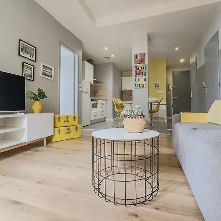 #d6 Hello Sunshine T3 Sleeps 6 Caserne De Bonne Appartamento