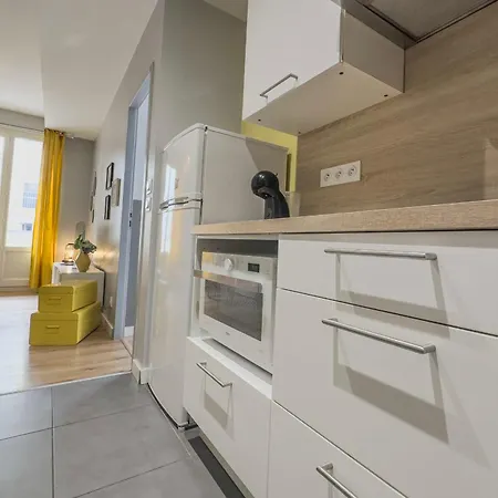 Apartment #d6 Hello Sunshine T3 Sleeps 6 Caserne De Bonne Grenoble