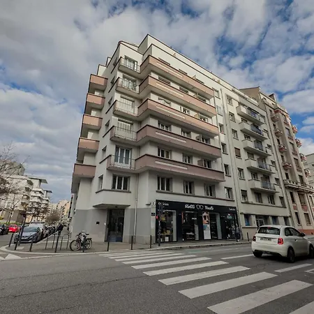 #d6 Hello Sunshine T3 Sleeps 6 Caserne De Bonne Apartment Grenoble
